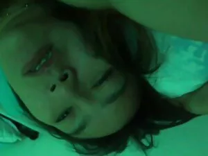 Adolescente flaca en ...