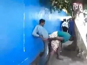 Chicas señoras cojie ...