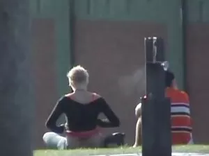 Chica pelirroja en l ...